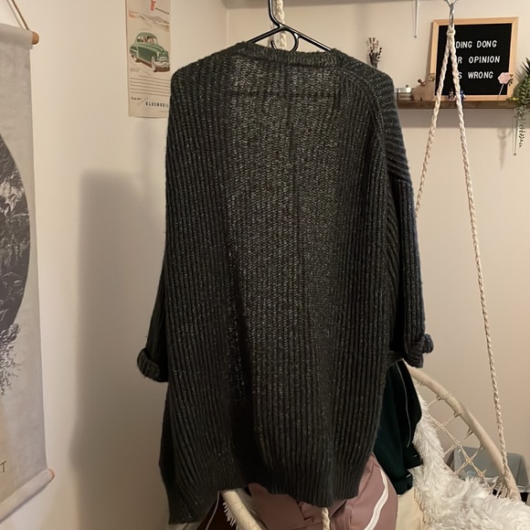 Garage cardigan - Picture 3 of 3